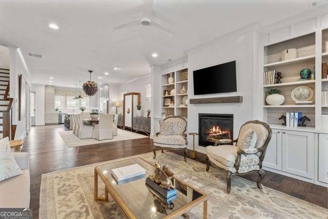 2235 Chestnut Pass, Decatur, GA 30033