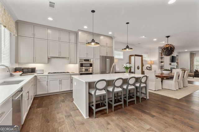 2235 Chestnut Pass, Decatur, GA 30033