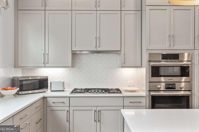 2235 Chestnut Pass, Decatur, GA 30033