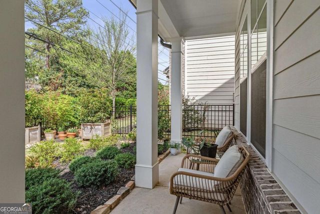 2235 Chestnut Pass, Decatur, GA 30033
