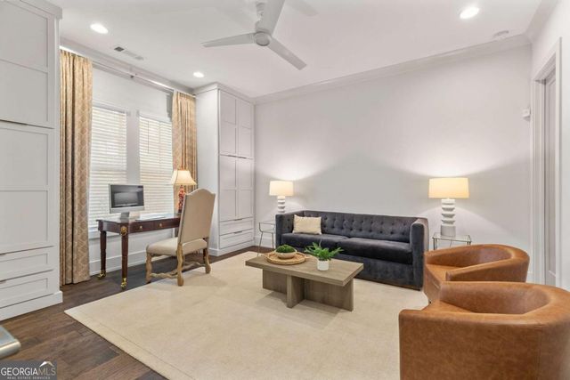 2235 Chestnut Pass, Decatur, GA 30033