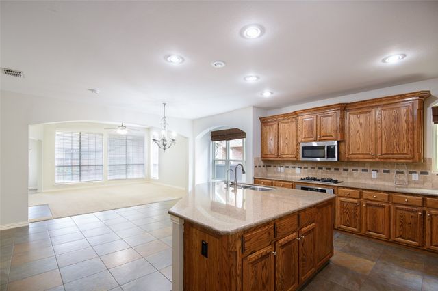 926 Sloan Drive, Allen, TX 75013