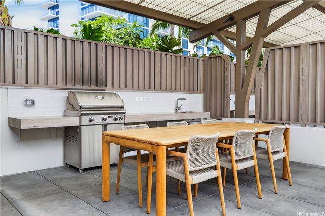 1500 Rycroft Street 1410R, Honolulu, HI 96814