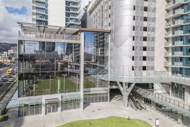 1500 Rycroft Street 1410R, Honolulu, HI 96814