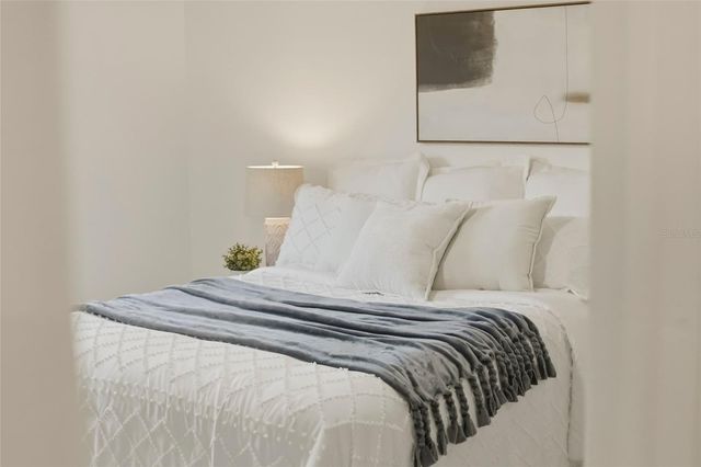 1023 MINEOLA CIRCLE, Palm Harbor, FL 34683