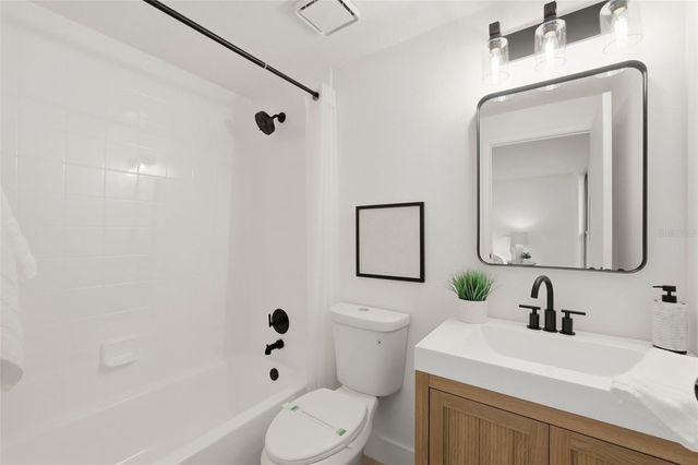 1023 MINEOLA CIRCLE, Palm Harbor, FL 34683