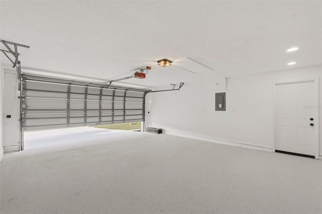 1023 MINEOLA CIRCLE, Palm Harbor, FL 34683