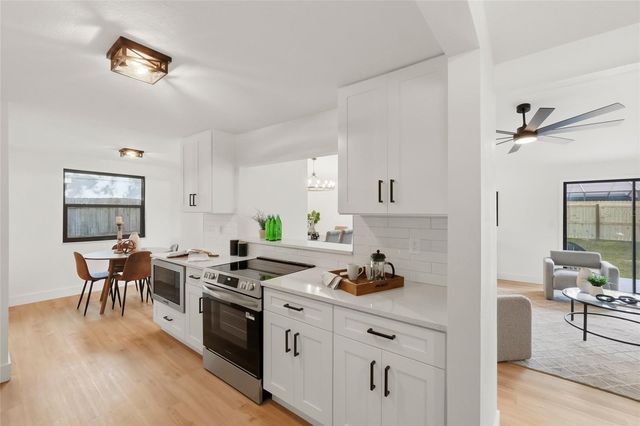 1023 MINEOLA CIRCLE, Palm Harbor, FL 34683