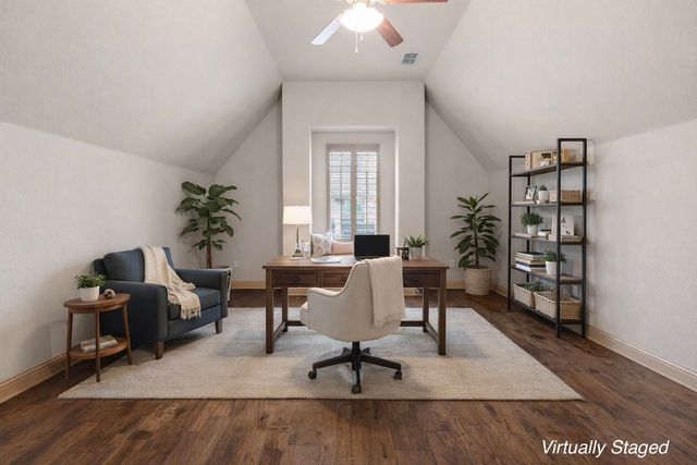 437 Middleton Drive, Roanoke, TX 76262