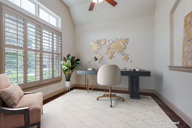 437 Middleton Drive, Roanoke, TX 76262