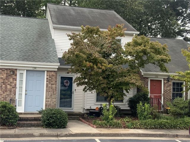 132 Tidal DR, Newport News, VA 23606