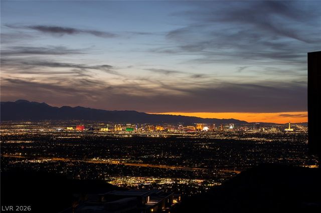 487 Rock Peak Drive, Henderson, NV 89012