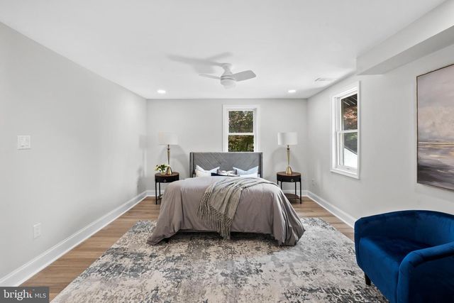 1082 EDGE HILL RD, Abington, PA 19001
