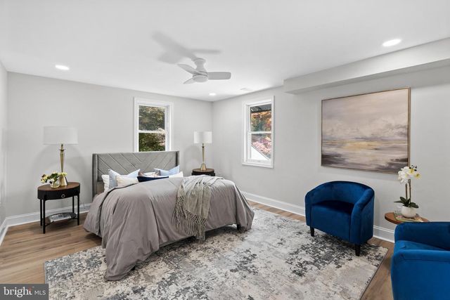 1082 EDGE HILL RD, Abington, PA 19001