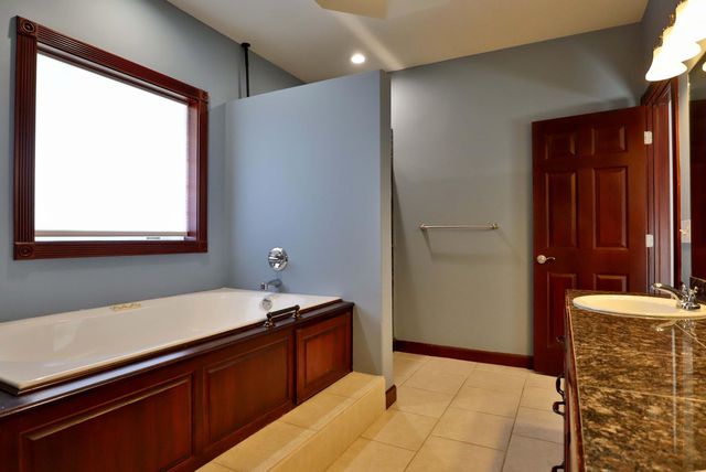 4883 South Franwood Place, Springfield, MO 65810