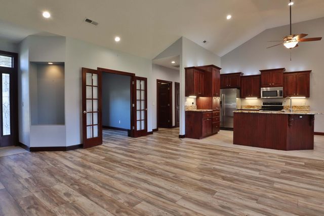 4883 South Franwood Place, Springfield, MO 65810