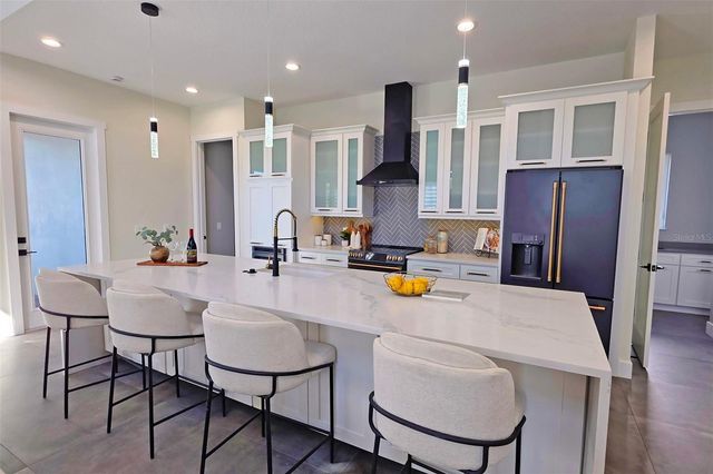 2475 BAY STREET, Sarasota, FL 34237