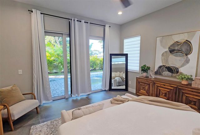 2475 BAY STREET, Sarasota, FL 34237