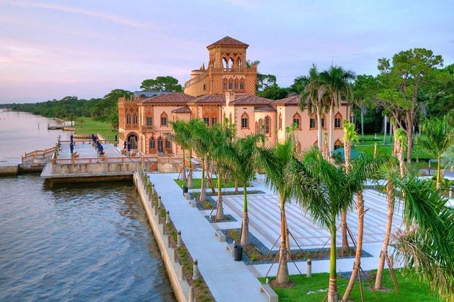 2475 BAY STREET, Sarasota, FL 34237