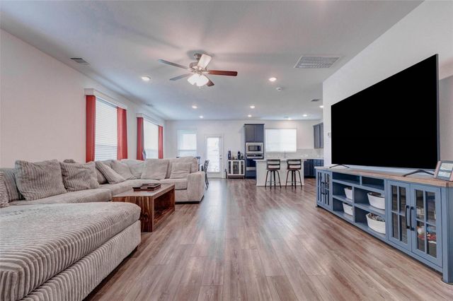 32418 Fly Fish Way, Fulshear, TX 77441