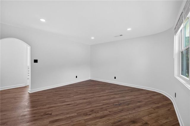 1084 Redwood Drive, Norcross, GA 30093