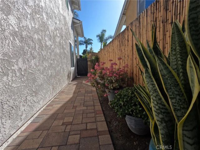 21865 Jinetes, Mission Viejo, CA 92691