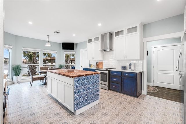 13801 DOUBLOON St, Corpus Christi, TX 78418