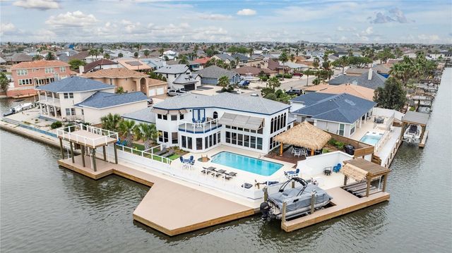 13801 DOUBLOON St, Corpus Christi, TX 78418