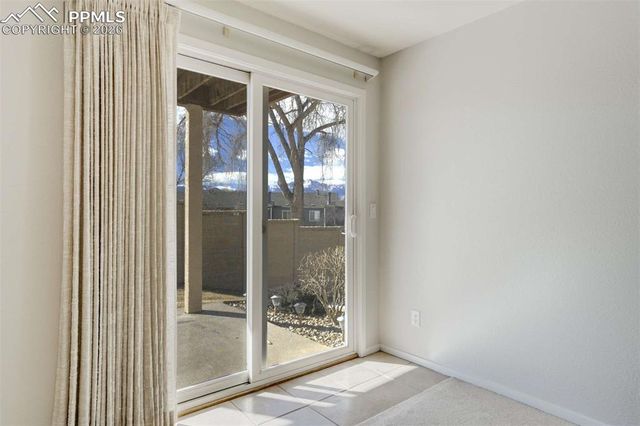 2006 Summerset Drive, Colorado Springs, CO 80920