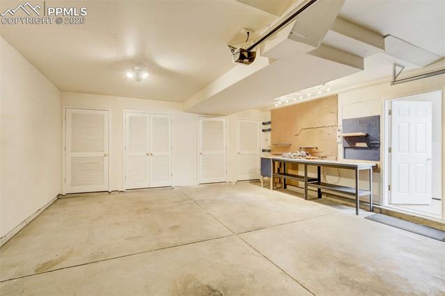 2006 Summerset Drive, Colorado Springs, CO 80920