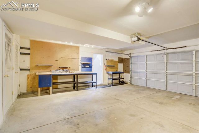 2006 Summerset Drive, Colorado Springs, CO 80920