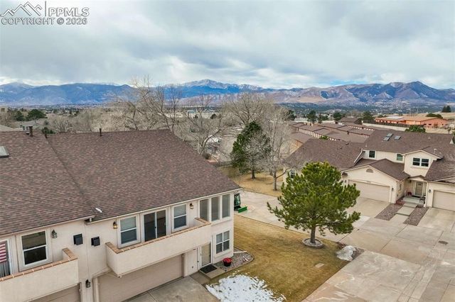 2006 Summerset Drive, Colorado Springs, CO 80920