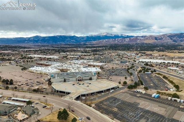 2006 Summerset Drive, Colorado Springs, CO 80920