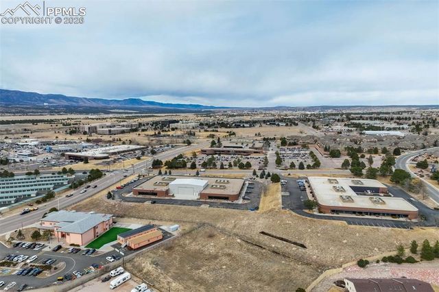 2006 Summerset Drive, Colorado Springs, CO 80920