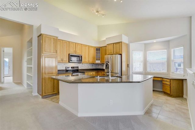 2006 Summerset Drive, Colorado Springs, CO 80920