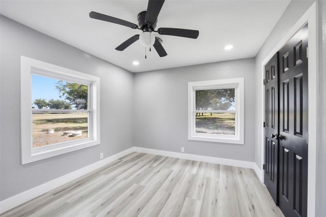 2265 County Road 312, Louise, TX 77455