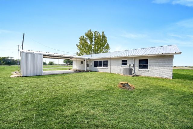 2265 County Road 312, Louise, TX 77455