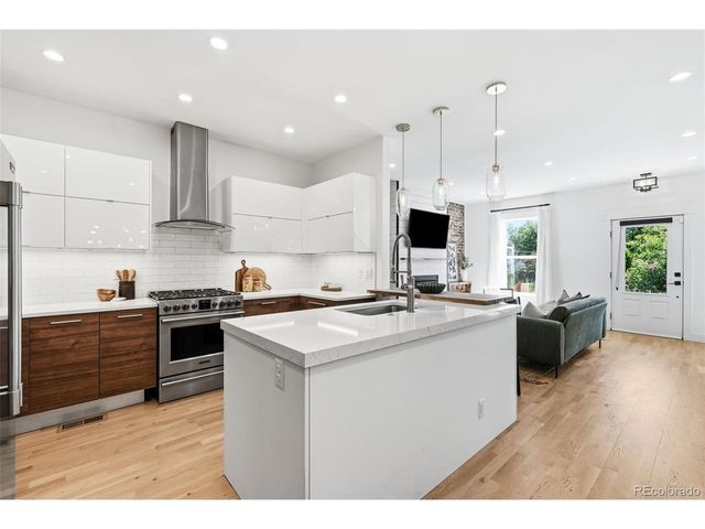 3263 Utica St, Denver, CO 80212