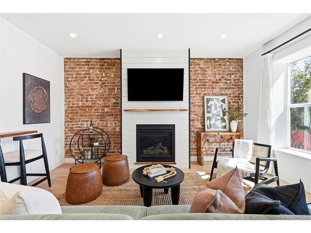 3263 Utica St, Denver, CO 80212