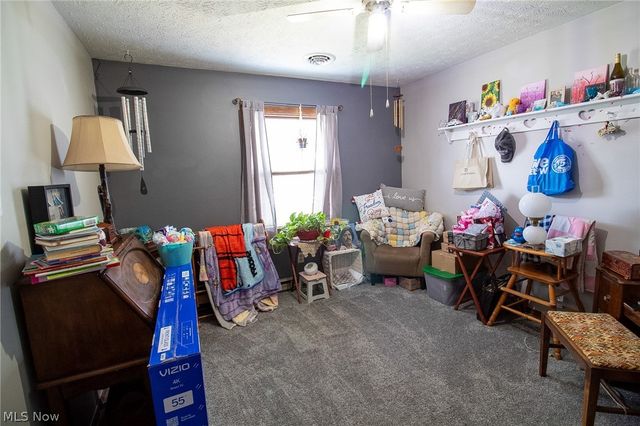 824 S Nearing Circle, Geneva, OH 44041
