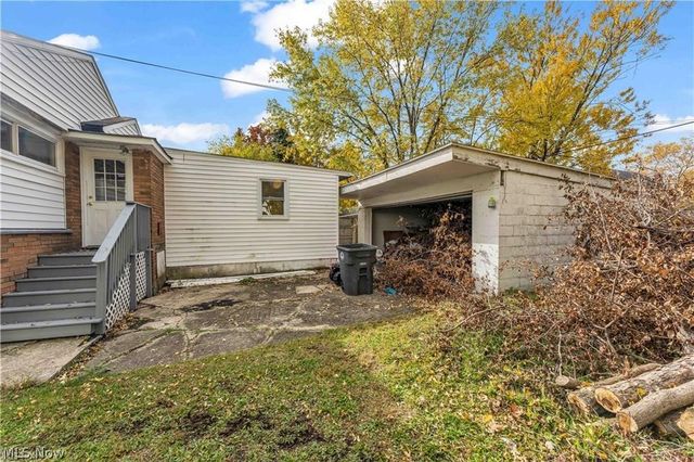 664 E 162nd Street, Cleveland, OH 44110