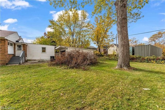 664 E 162nd Street, Cleveland, OH 44110