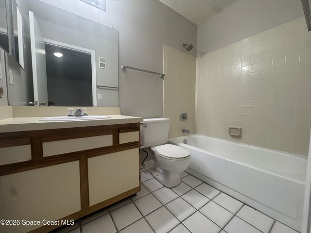 7667 N Wickham Road 1320, Melbourne, FL 32940