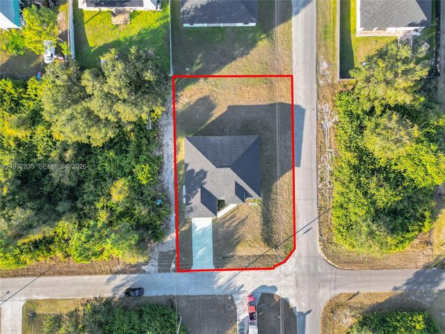 2900 3rd st sw, Other City - In The State Of Florida, FL 33976