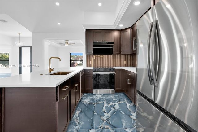 2900 3rd st sw, Other City - In The State Of Florida, FL 33976