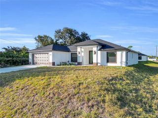 2900 3rd st sw, Other City - In The State Of Florida, FL 33976