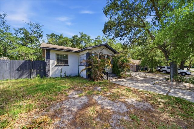 9505 TAKOMAH TRAIL, Tampa, FL 33617