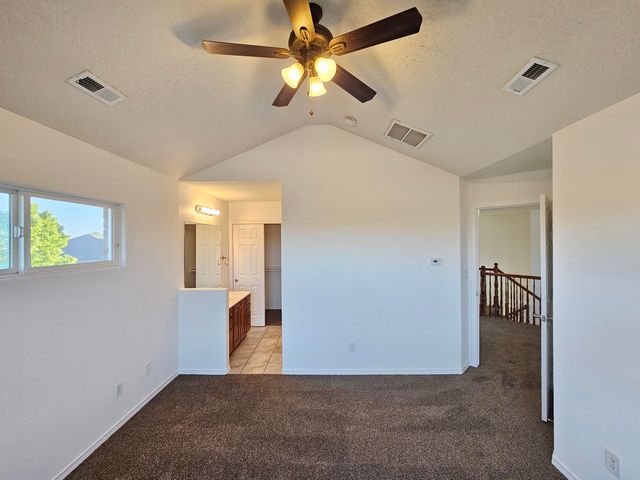 1938 AVENIDA COMUNIDAD, Rio Rancho, NM 87124