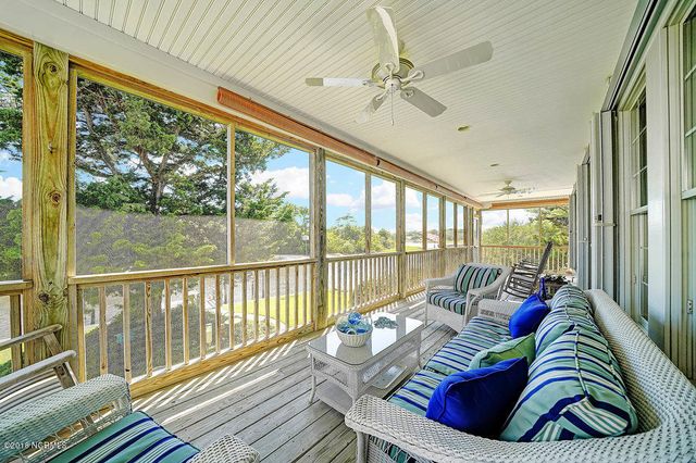 115 SW Yacht Drive, Oak Island, NC 28465