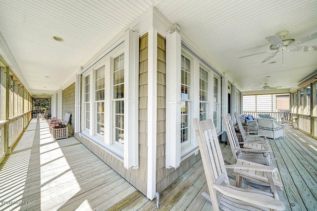 115 SW Yacht Drive, Oak Island, NC 28465
